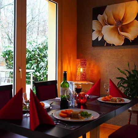 Et Restaurant Aster, Saint-avold Nord فندق