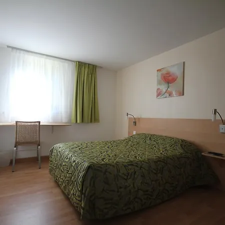 Hotel The Originals City, Et Restaurant Aster, Saint-avold Nord 3*