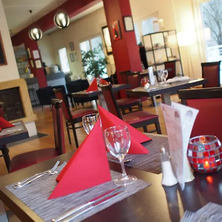 Et Restaurant Aster, Saint-avold Nord فندق Creutzwald