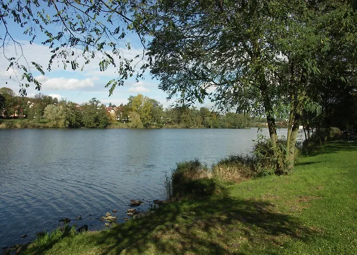 酒店 Et Restaurant Aster, Saint-avold Nord 柯哲斯瓦尔德拉克鲁瓦