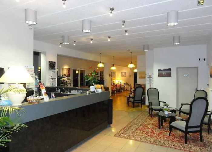 Et Restaurant Aster, Saint-avold Nord 酒店 柯哲斯瓦尔德拉克鲁瓦