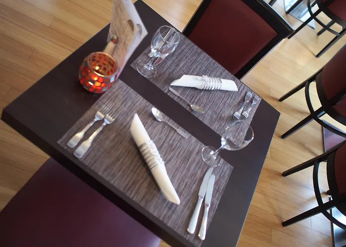 酒店 Et Restaurant Aster, Saint-avold Nord 柯哲斯瓦尔德拉克鲁瓦