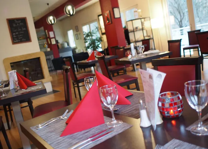 Et Restaurant Aster, Saint-avold Nord 酒店 柯哲斯瓦尔德拉克鲁瓦