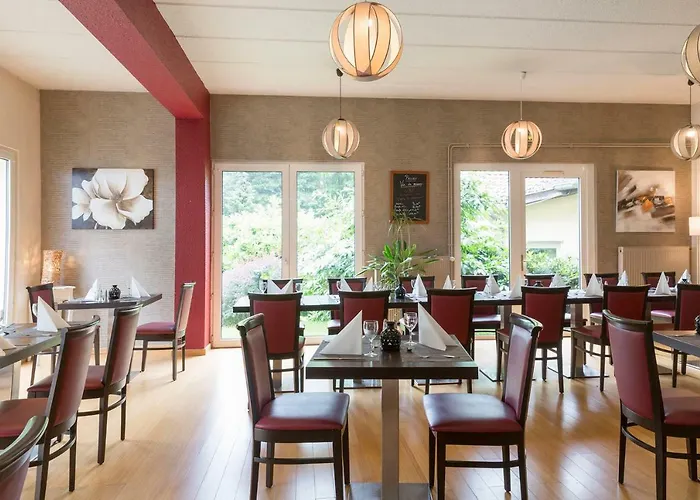 Et Restaurant Aster, Saint-avold Nord 酒店 柯哲斯瓦尔德拉克鲁瓦