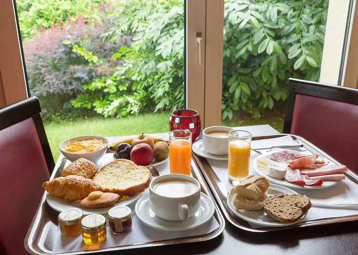 Et Restaurant Aster, Saint-avold Nord 3* 柯哲斯瓦尔德拉克鲁瓦