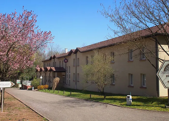 Et Restaurant Aster, Saint-avold Nord 酒店 3*